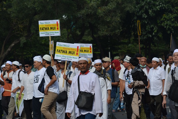 Thousands of Muslims protested on 2 December 2016 over Ahok’s alleged blasphemy Source/Abdil Mughis Mudhoffir