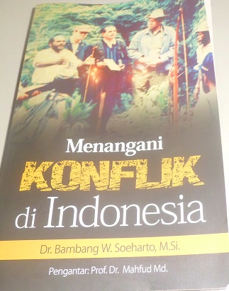 Review: Seeking peace without justice